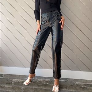 Aritzia Wilfred Funk Pant - NWT- Size 4